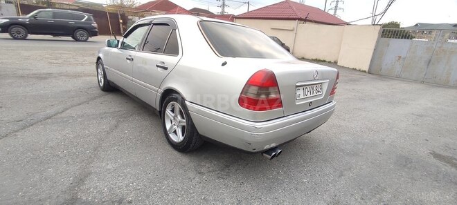 Mercedes C 220 1994, 329,000 km - 2.2 l - Bakı