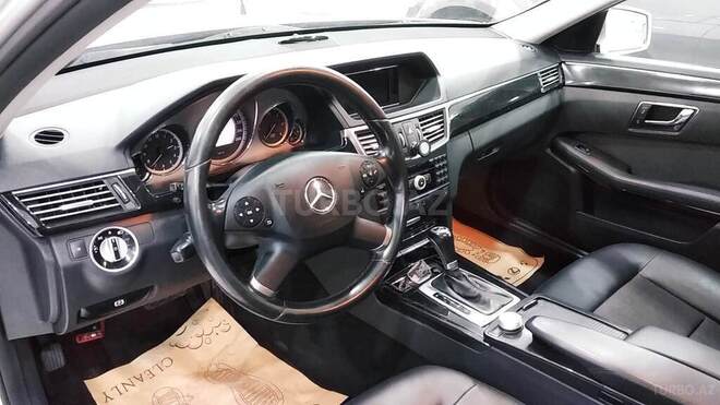 Mercedes E 220 2011, 227,000 km - 2.2 л - Bakı