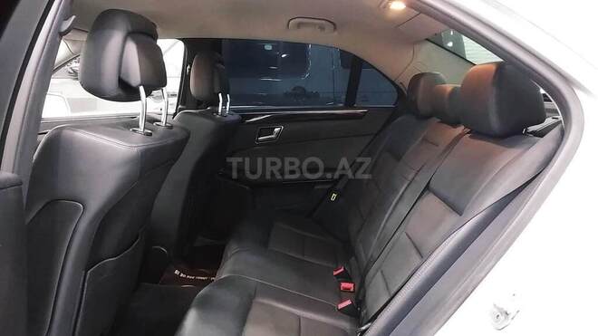 Mercedes E 220 2011, 227,000 km - 2.2 л - Bakı