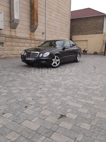 Mercedes E 240 2002, 320,000 km - 2.6 l - Bakı