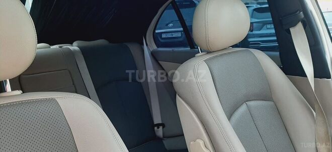 Mercedes E 240 2002, 320,000 km - 2.6 l - Bakı