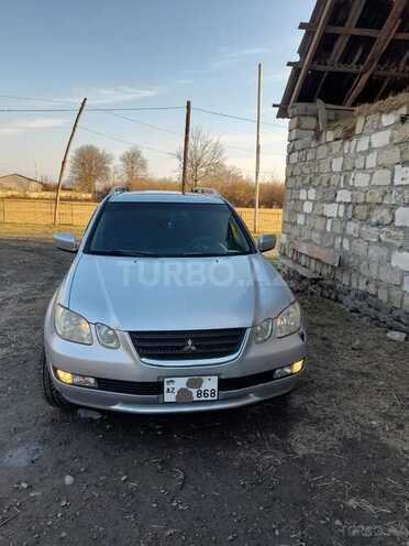 Mitsubishi Airtrek 2002, 220,688 km - 2.4 l - Zaqatala