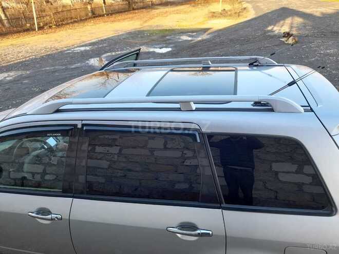 Mitsubishi Airtrek 2002, 220,688 km - 2.4 l - Zaqatala