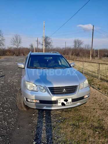 Mitsubishi Airtrek 2002, 220,688 km - 2.4 l - Zaqatala
