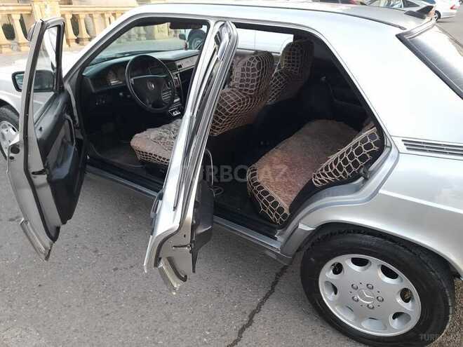 Mercedes 190 1992, 365,000 km - 2.0 л - Qazax