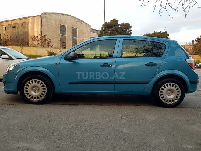 Opel Astra 2004, 164,000 km - 1.4 l - Qax
