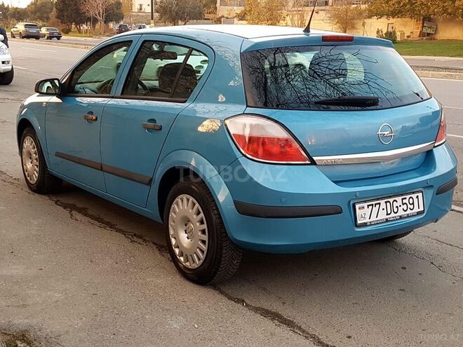 Opel Astra 2004, 164,000 km - 1.4 l - Qax