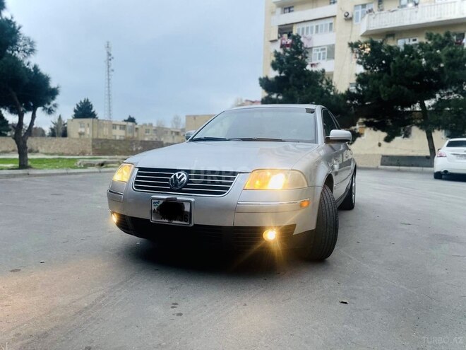 Volkswagen Passat 2003, 384,900 km - 1.8 l - Bakı