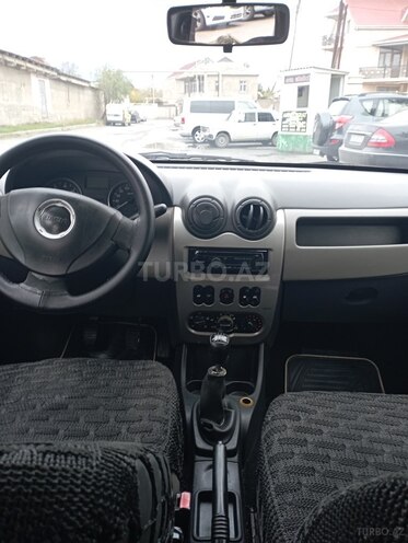 Dacia Logan 2009, 326,000 km - 1.4 l - Bakı
