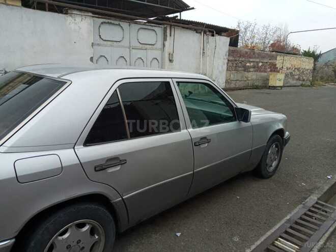 Mercedes E 200 1990, 400,000 km - 2.0 l - Göygöl