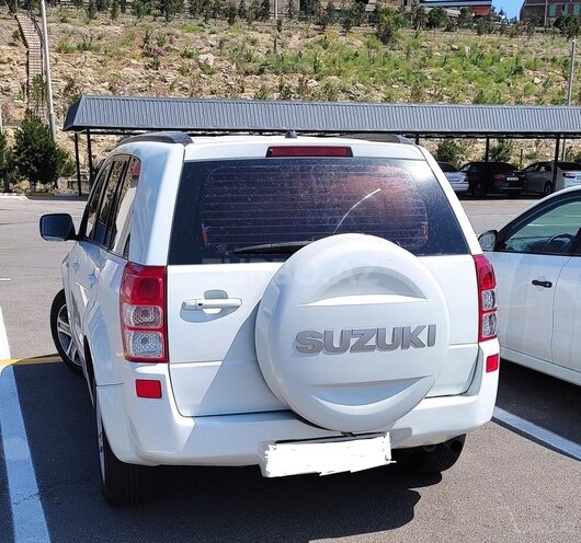 Suzuki Grand Vitara 2008, 230,000 km - 2.0 l - Bakı