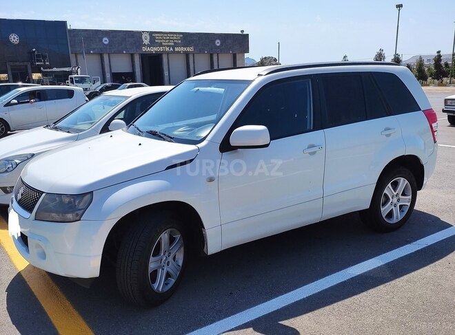Suzuki Grand Vitara 2008, 230,000 km - 2.0 l - Bakı