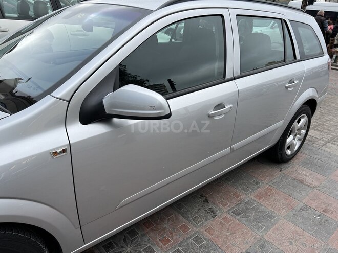Opel Astra 2007, 170,000 km - 1.3 л - Bakı