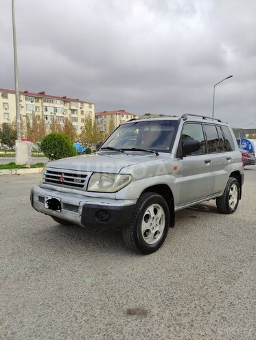 Mitsubishi Pajero io 2000, 320,000 km - 1.8 л - Bakı