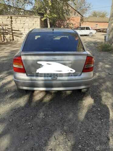 Opel Astra 2000, 365,000 km - 1.6 л - Yevlax