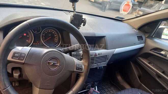 Opel Astra 2006, 210,000 km - 1.3 l - Bakı