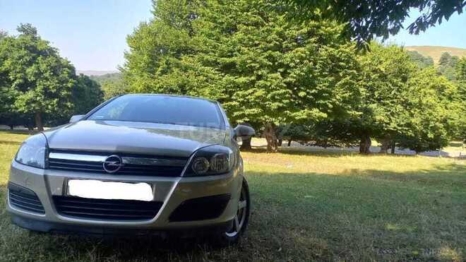 Opel Astra 2006, 210,000 km - 1.3 l - Bakı