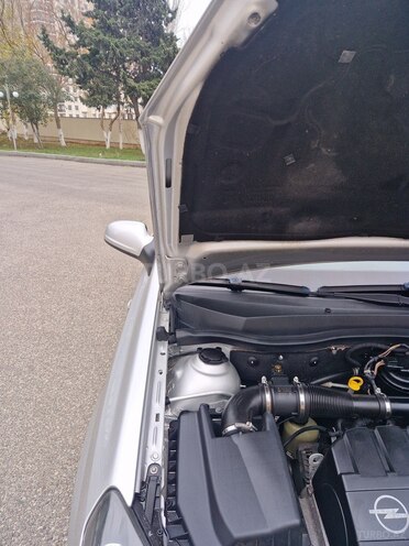 Opel Astra 2006, 228,000 km - 1.3 l - Bakı