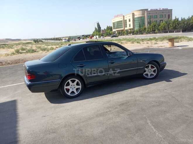 Mercedes E 240 1999, 400,000 km - 2.4 л - Siyəzən
