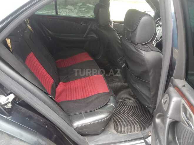 Mercedes E 240 1999, 400,000 km - 2.4 л - Siyəzən