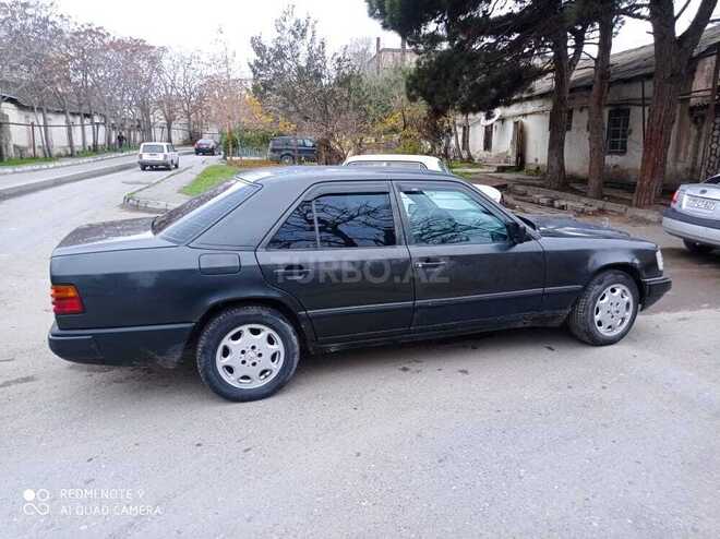 Mercedes 230 E 1988, 324,710 km - 2.3 л - Bakı