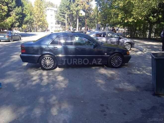 Mercedes C 220 1997, 280,000 km - 2.2 l - Bakı