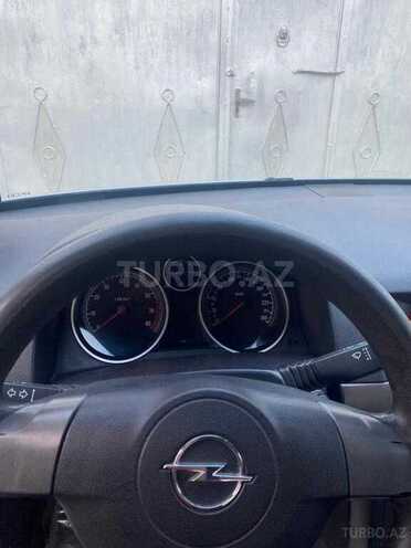 Opel Astra 2005, 317,000 km - 1.4 l - Ucar