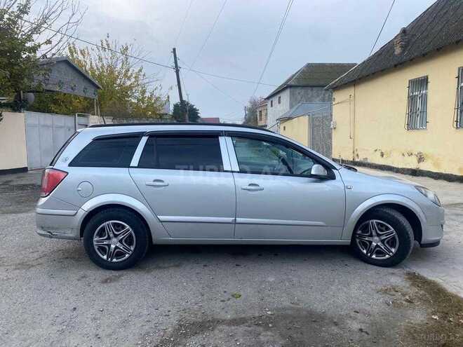 Opel Astra 2005, 317,000 km - 1.4 l - Ucar