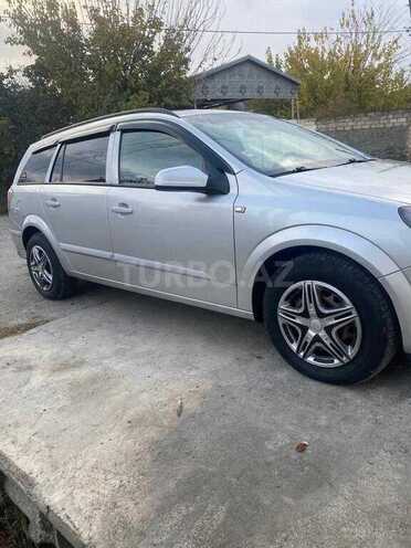 Opel Astra 2005, 317,000 km - 1.4 l - Ucar