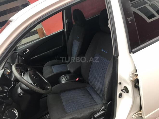 Mitsubishi Airtrek 2002, 286,235 km - 2.0 l - Biləsuvar
