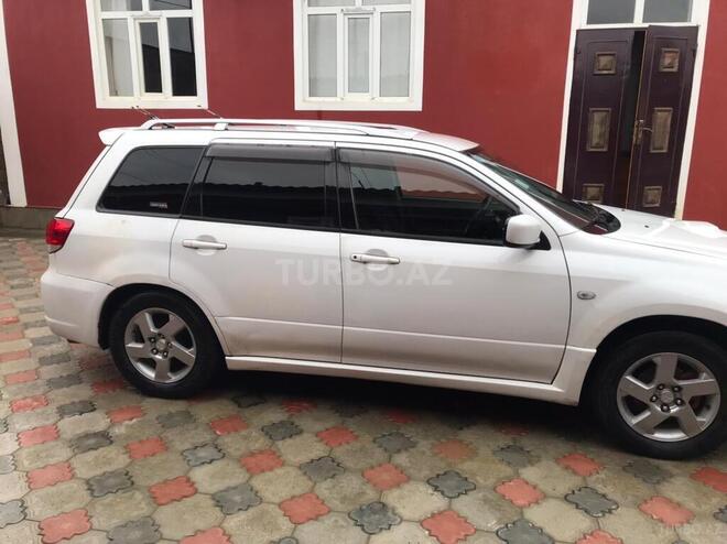 Mitsubishi Airtrek 2002, 286,235 km - 2.0 l - Biləsuvar