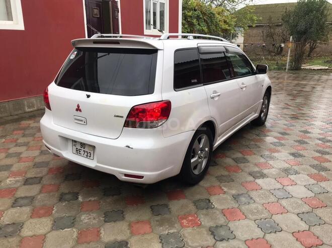 Mitsubishi Airtrek 2002, 286,235 km - 2.0 l - Biləsuvar