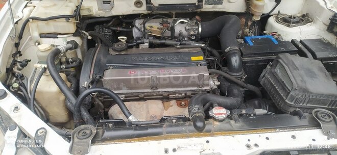 Mitsubishi Airtrek 2002, 286,235 km - 2.0 l - Biləsuvar