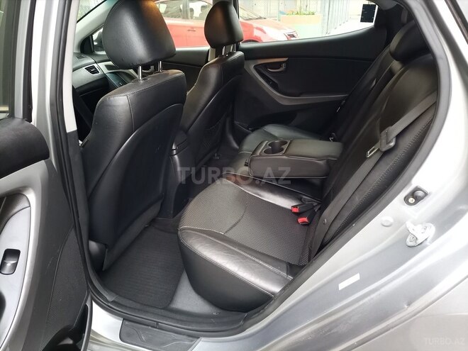 Hyundai Elantra 2015, 115,985 km - 2.0 l - Bakı