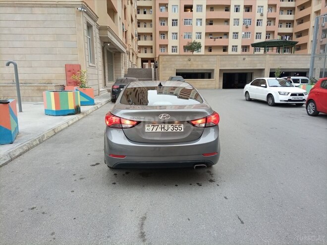 Hyundai Elantra 2015, 115,985 km - 2.0 l - Bakı