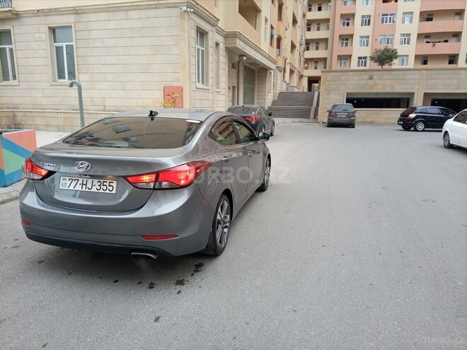 Hyundai Elantra 2015, 115,985 km - 2.0 l - Bakı