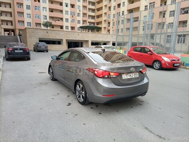 Hyundai Elantra 2015, 115,985 km - 2.0 l - Bakı