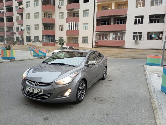 Hyundai Elantra 2015, 115,985 km - 2.0 l - Bakı