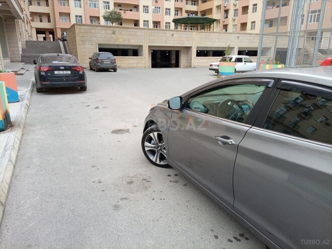 Hyundai Elantra 2015, 115,985 km - 2.0 l - Bakı