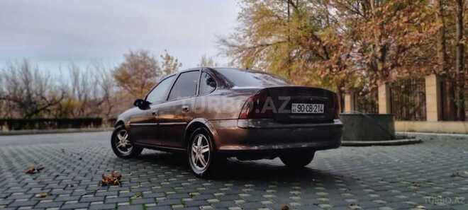 Opel Vectra 1998, 105,467 km - 1.8 л - Yevlax