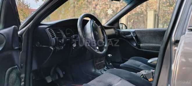 Opel Vectra 1998, 105,467 km - 1.8 л - Yevlax