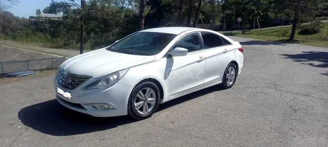 Hyundai Sonata 2012, 267,000 km - 2.0 л - Quba