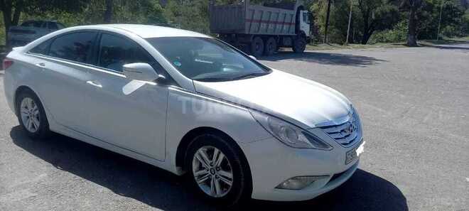 Hyundai Sonata 2012, 267,000 km - 2.0 л - Quba