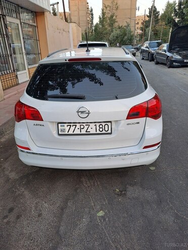 Opel Astra 2013, 165,000 km - 1.3 l - Bakı