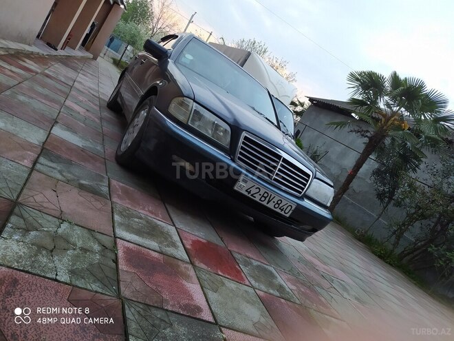Mercedes C 220 1998, 415,000 km - 2.2 л - Lənkəran