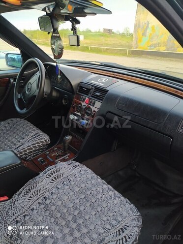 Mercedes C 220 1998, 415,000 km - 2.2 л - Lənkəran