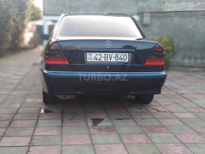 Mercedes C 220 1998, 415,000 km - 2.2 л - Lənkəran