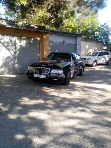 Mercedes C 220 1998, 415,000 km - 2.2 л - Lənkəran