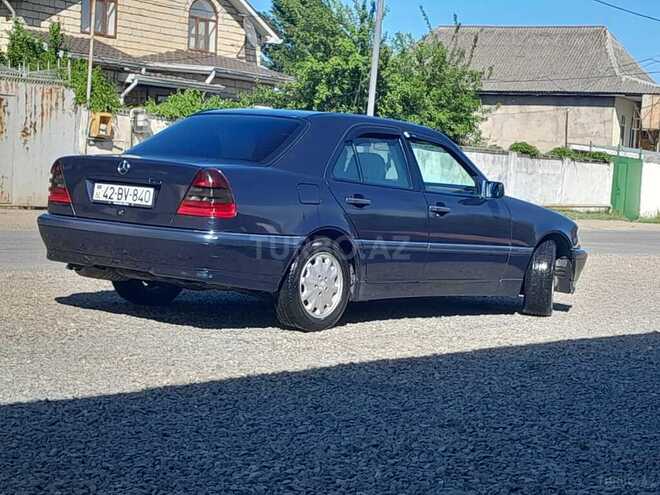 Mercedes C 220 1998, 415,000 km - 2.2 л - Lənkəran