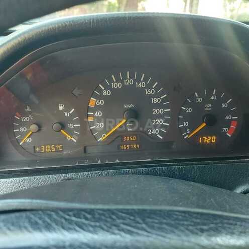 Mercedes C 200 1996, 256,387 km - 2.0 l - Bakı